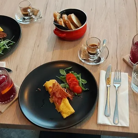 & Burgers Rezidenca Pipanova