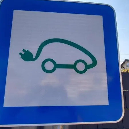 & Burgers Rezidenca Pipanova 4*