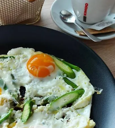 & Burgers Rezidenca Pipanova Aparthotel Ljubljana