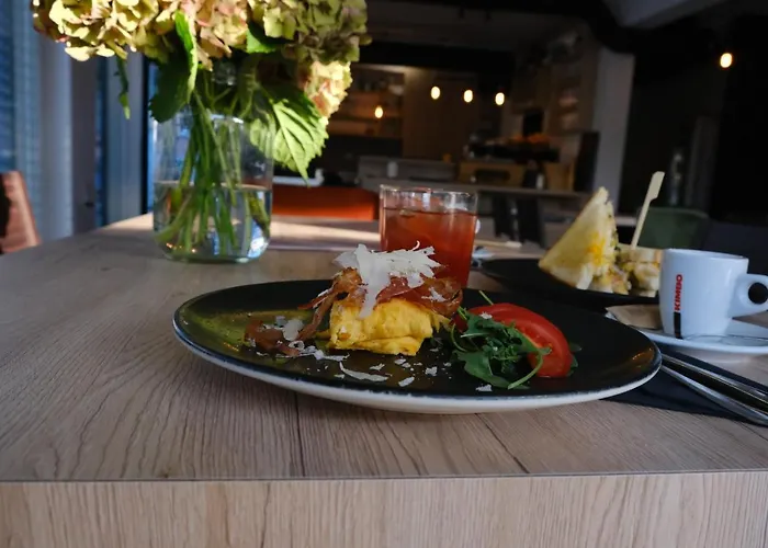 Апарт-отель & Burgers Rezidenca Pipanova Любляна