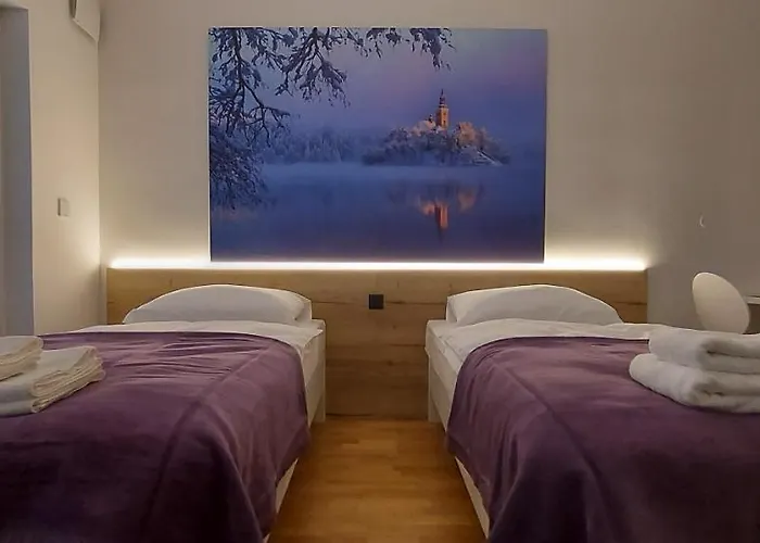 & Burgers Rezidenca Pipanova Apartahotel Liubliana