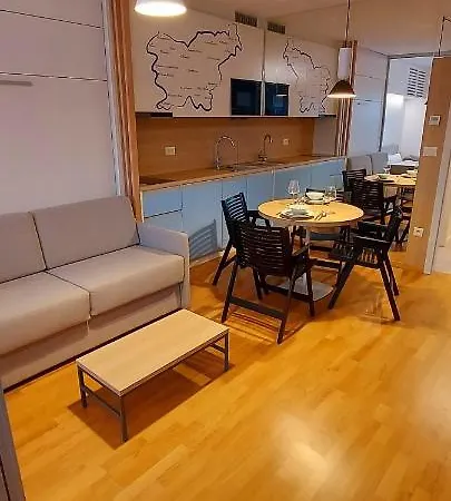 & Burgers Rezidenca Pipanova Appart hôtel