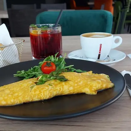 公寓式酒店 & Burgers Rezidenca Pipanova 卢布尔雅那