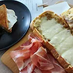 & Burgers Rezidenca Pipanova