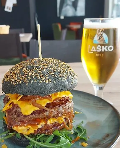 & Burgers Rezidenca Pipanova Ξενοδοχείο με διαμερίσματα Λιουμπλιάνα